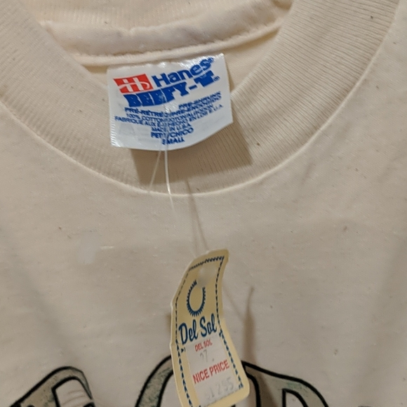 90s Single Stitched Vintage Tourist Tee - Picture 3 of 6